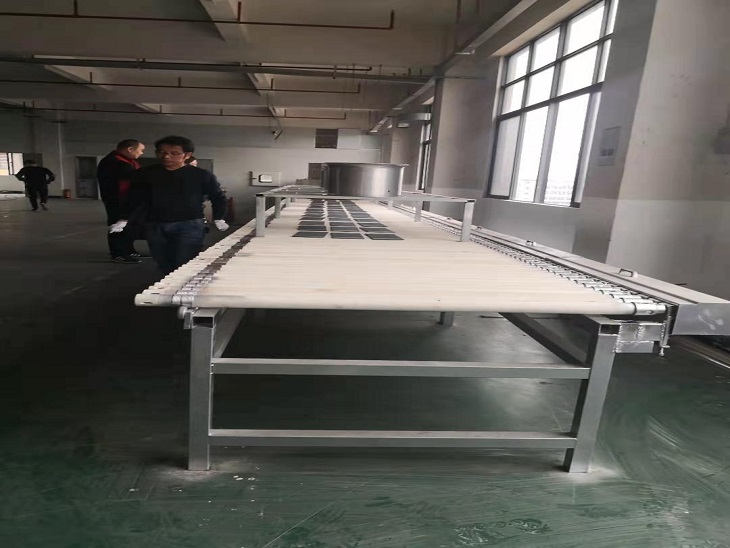 公司第一條自動化生産線投(tou)産試運行